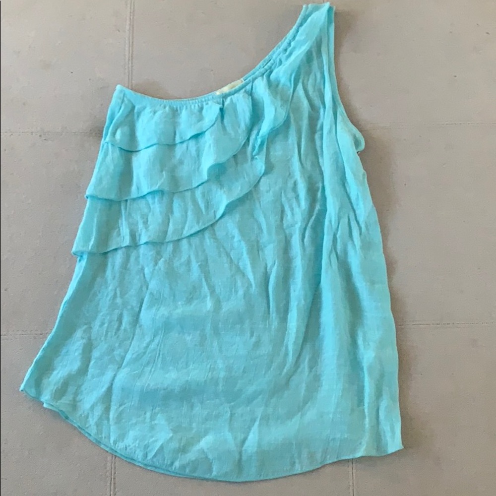Ruffled one shoulder top